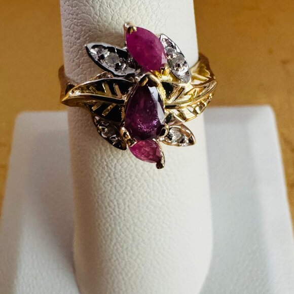 10K Yellow Gold Vintage Inspired Ruby Diamond Flower Leaf Ring Unique size 6.5 - Picture 1 of 10